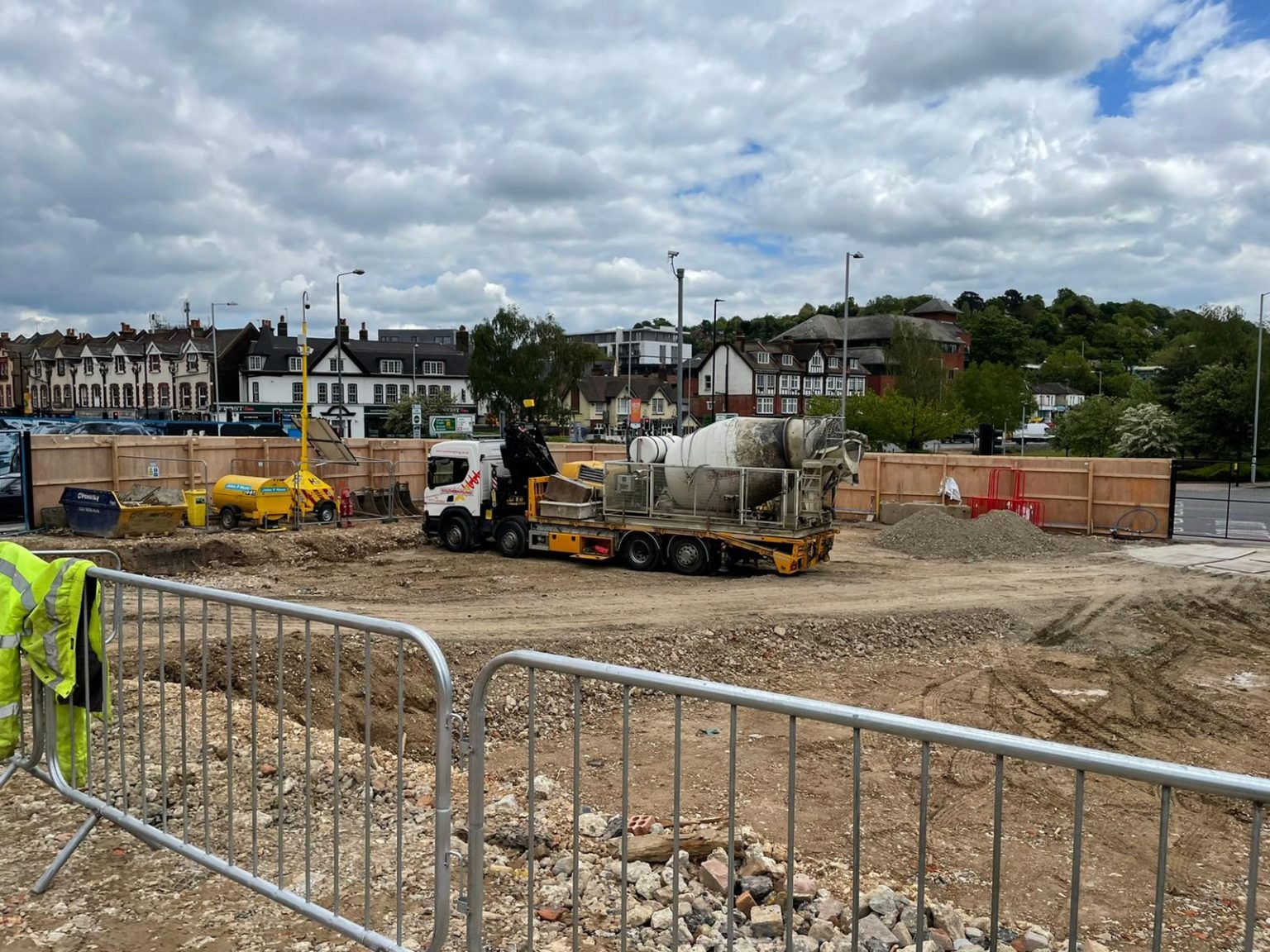 Works progressing at Purley - London Building Company